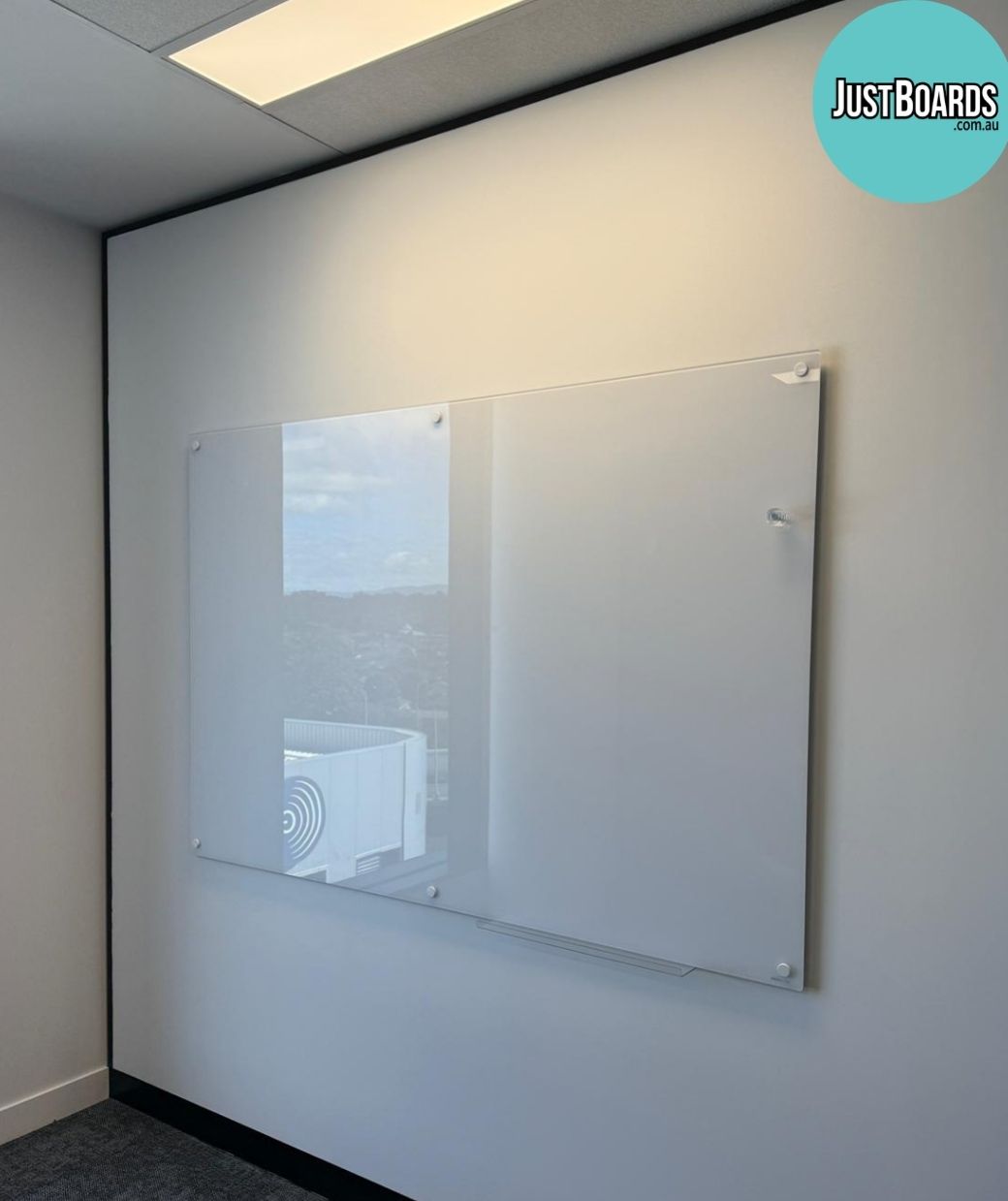 1500 x 1200 White Magnetic Glassboard