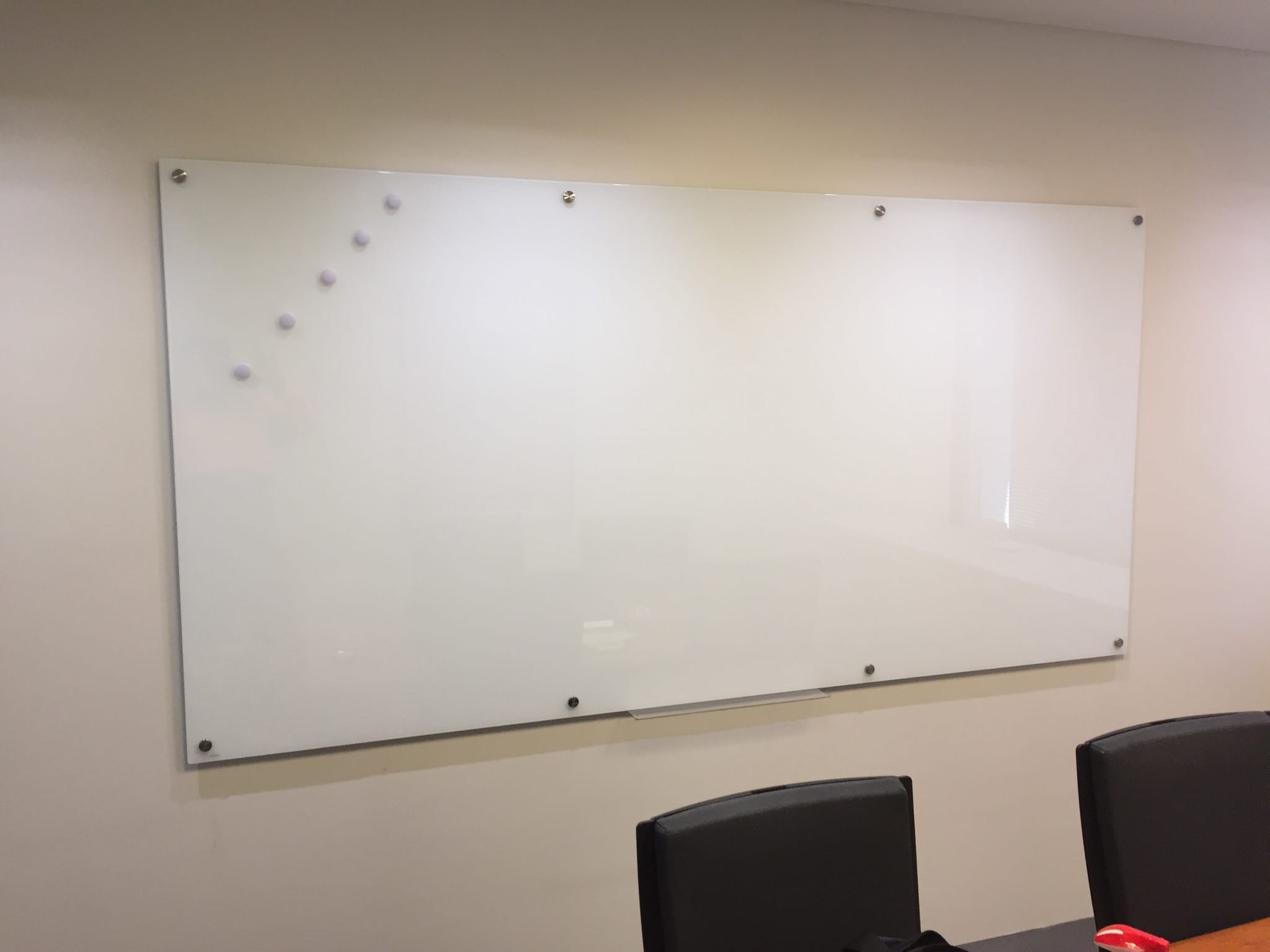 Glassborad for the Classroom. School Glass Boards. modern alternative.